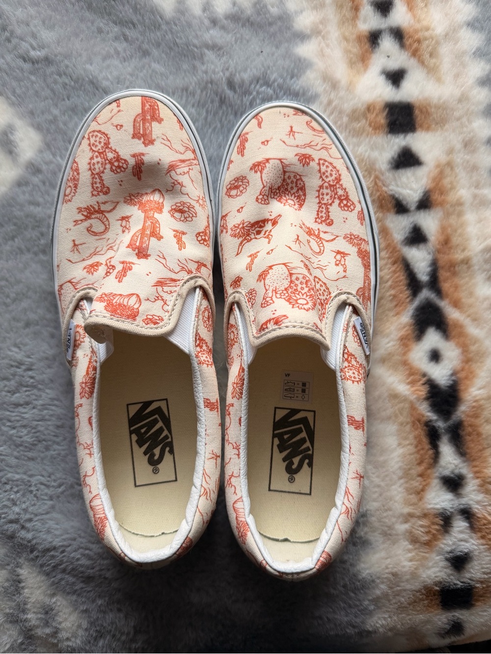 Women’s Slip-On Canvas Shoes with Desert theme Print - Picture 5 of 5